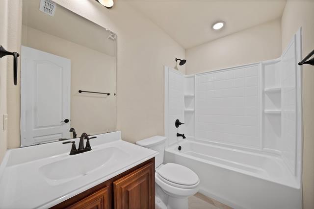 Building Photo - 207 Arborside Dr