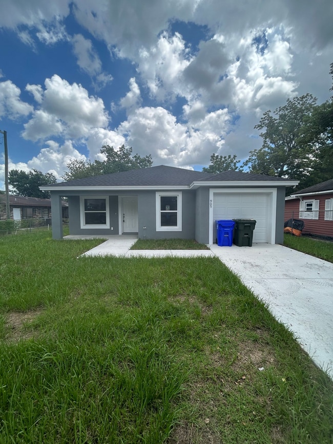 Primary Photo - New Build rental Home!