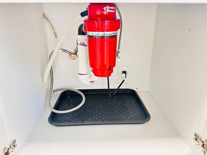 Building Photo - 8311 Garland Ave