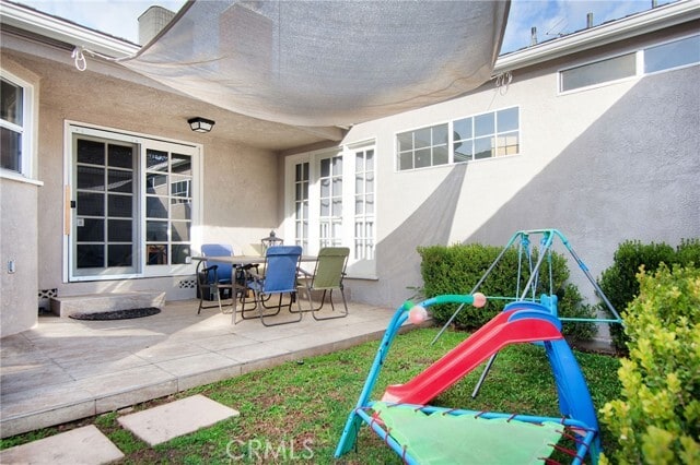 Building Photo - 4856 Riverton Ave