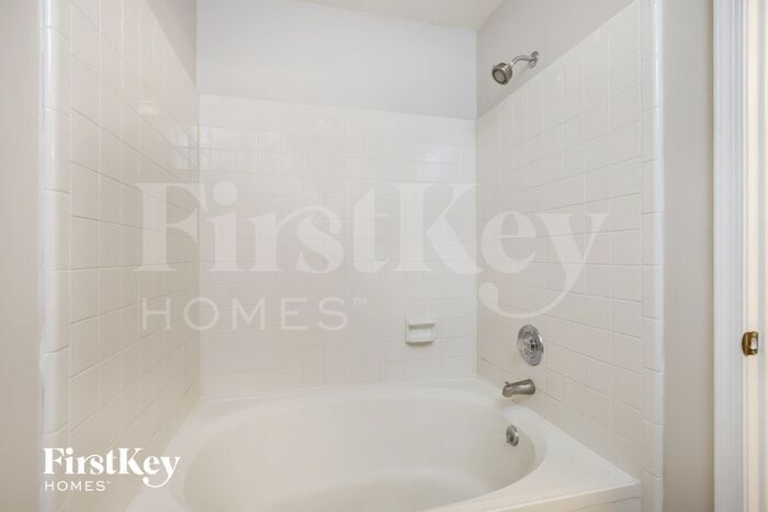 Building Photo - 3224 Timberwolf Ave