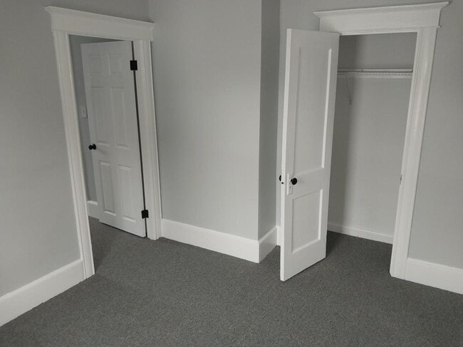 Building Photo - 48 Covell St