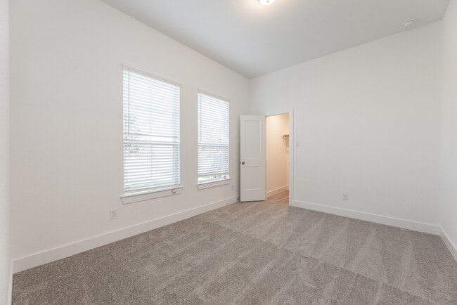 Building Photo - 4802 Seabourne Landing Dr