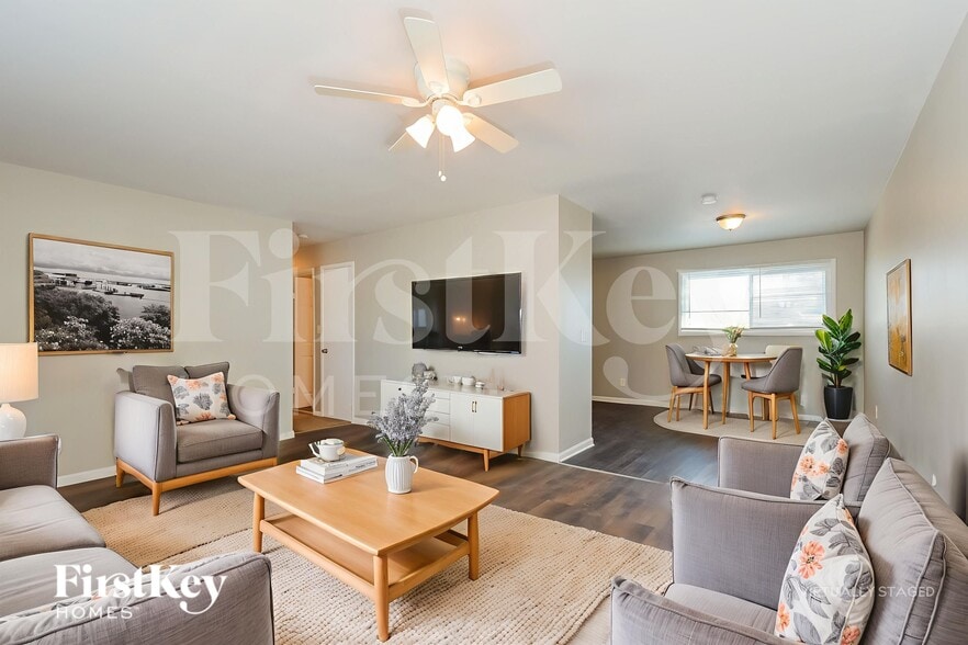 Building Photo - 955 Lorraine Ave