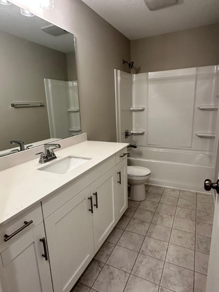 Building Photo - 7619 148th Trl