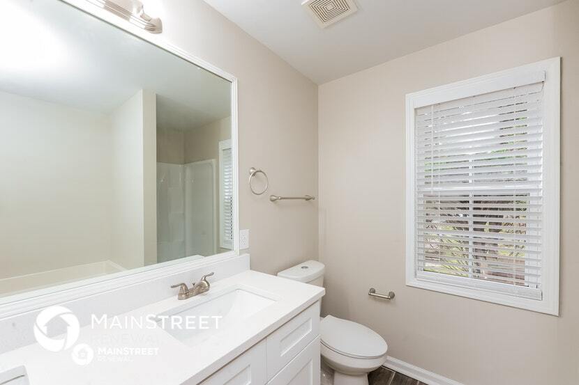 Building Photo - 2295 Lark St