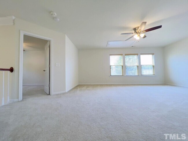 Building Photo - 4 Bedroom Single Family House for Rent - M...