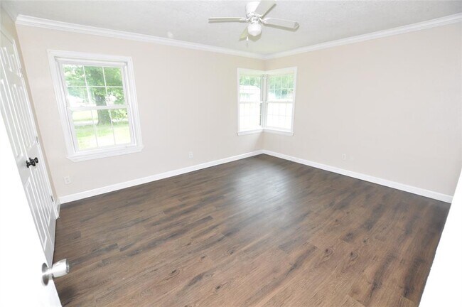 Building Photo - 23114 Laura Ln