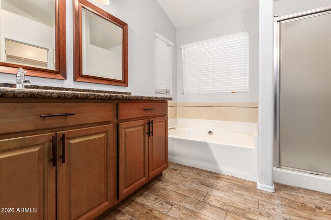 Building Photo - 18624 N 2nd Ave