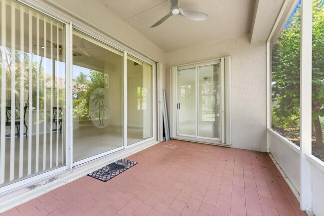 Building Photo - 2531 Coakley Pt