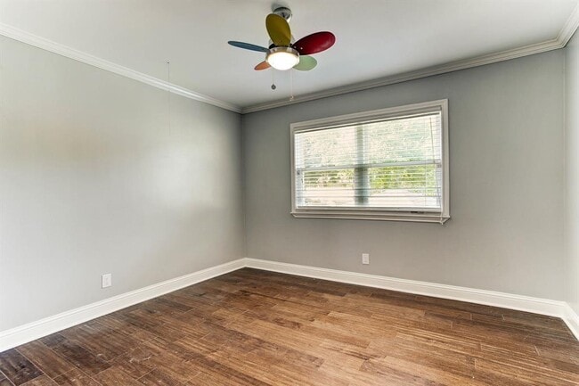 Building Photo - 10806 Wickersham Ln