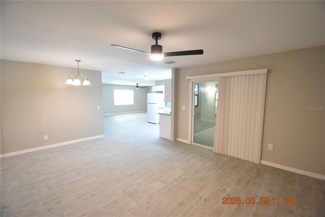 Building Photo - 4060 N Little Hawk Point