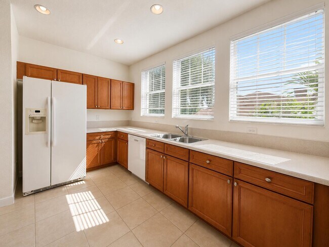 Building Photo - 780 Marina Del Ray Ln