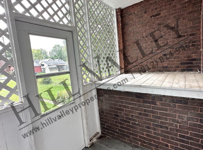 Building Photo - 429 Washington Ave