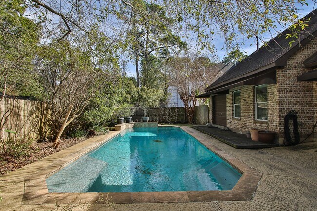 Building Photo - 11722 Spriggs Way