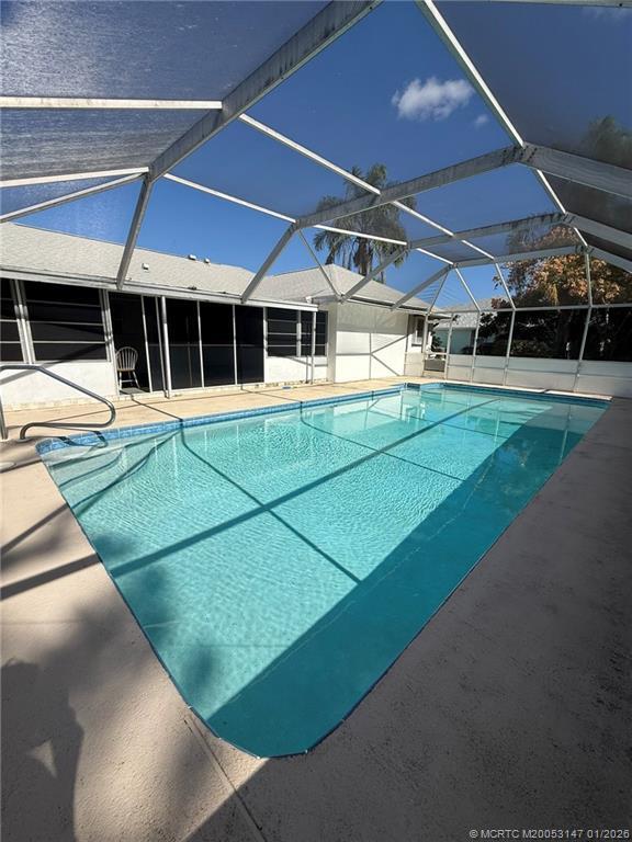 Building Photo - 154 SE Selva Ct