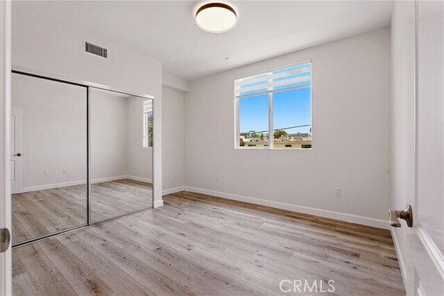 Building Photo - 11302 Morrison St