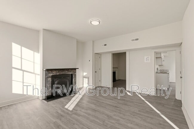 Building Photo - 27 S Jefferson St