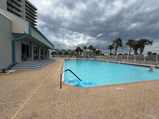 Building Photo - 1200 Fort Pickens Rd