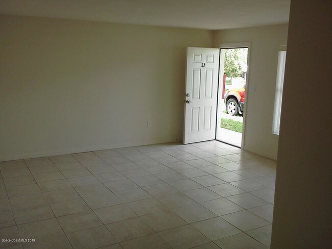 Building Photo - 1440 Parkway Dr