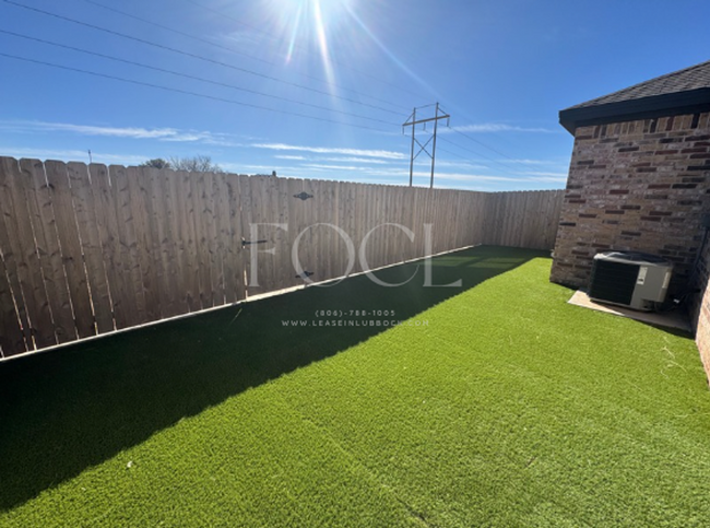 Building Photo - New Built Townhome in Escondido