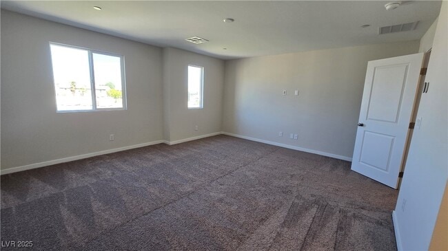 Building Photo - 853 Angwin Ln