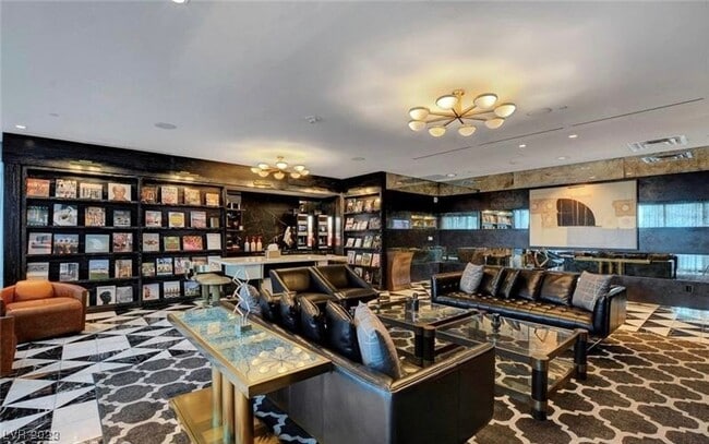 Building Photo - 4471 Dean Martin Dr