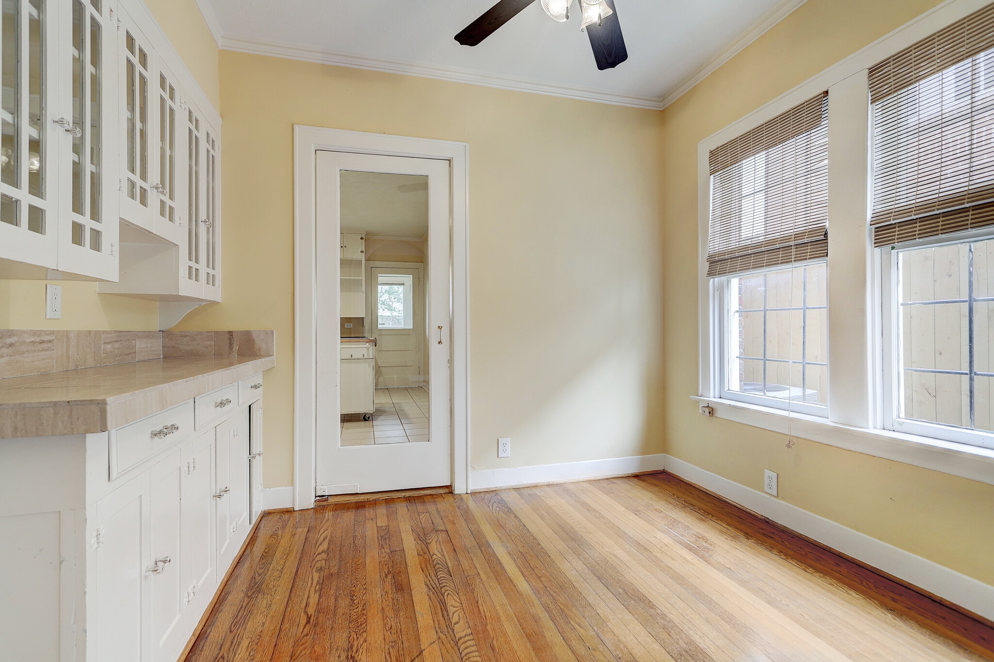 Breakfast Room - 1710 Rosedale St