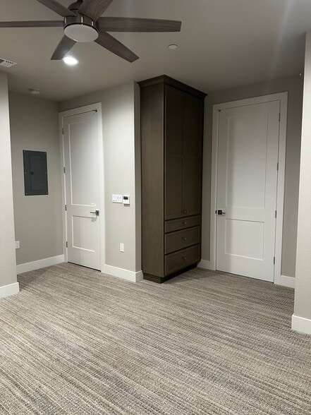 Building Photo - 2411 Schooner Ave