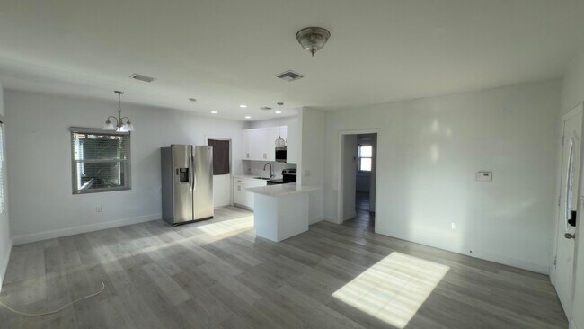 Building Photo - 551 NW 107th St