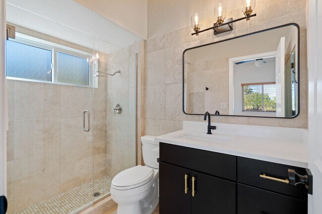 Building Photo - 2882 S Palmer Dr