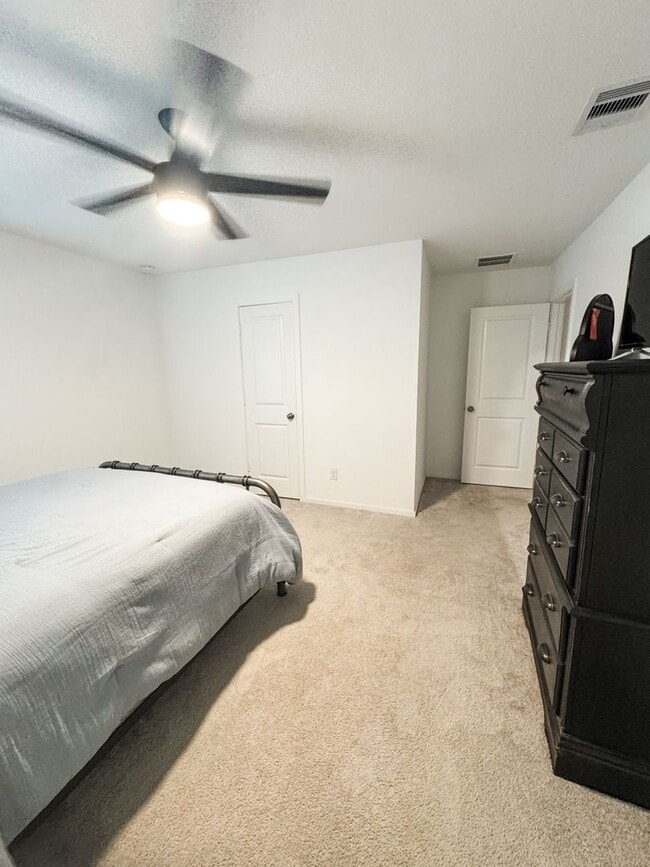 Building Photo - NEW HOME IN PLEASANT HILL AVAILABLE FOR DECEMBER MOVE IN!