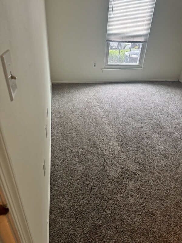 Building Photo - 31 Arapaho Pl