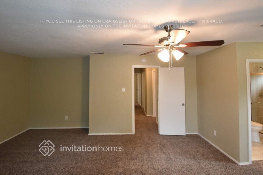 Building Photo - 3921 Willow Run Dr