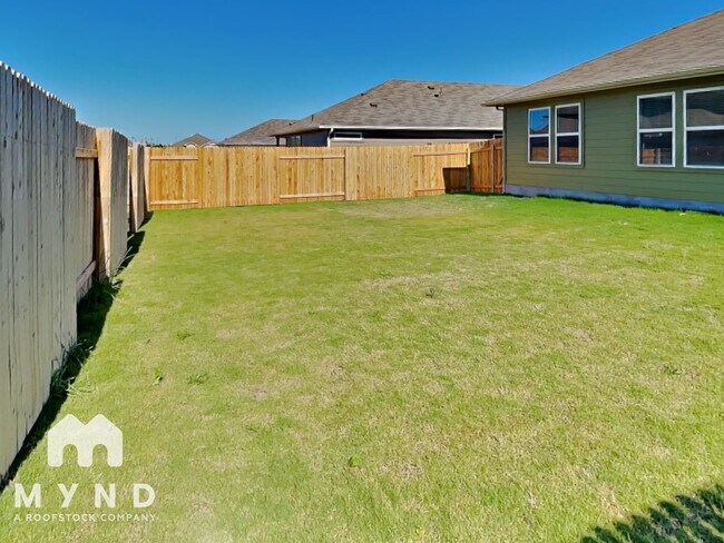 Building Photo - 2828 Mill Run Bnd