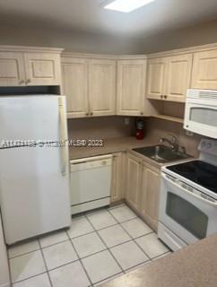 Building Photo - 8990 SW 24th St