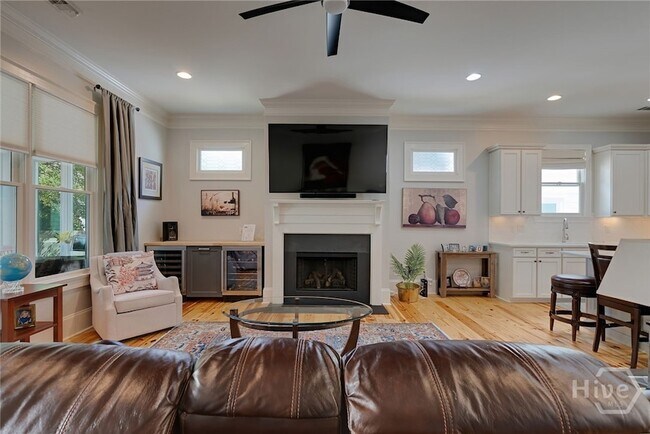 Building Photo - 3530 Greenleffe Dr