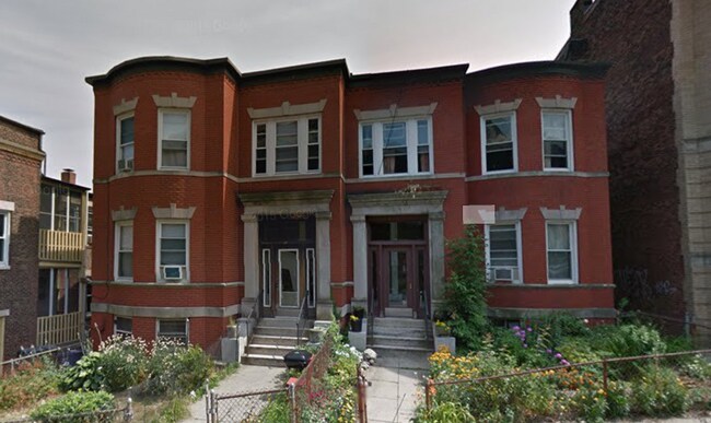 Building Photo - BRAND NEW luxurious Cleveland Circle apartment with 2 month's rent WAIVED available 8/1/26