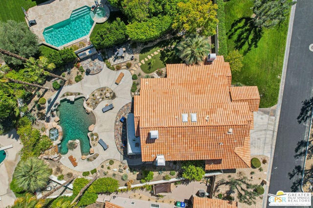 Building Photo - 364 Oakmont Dr