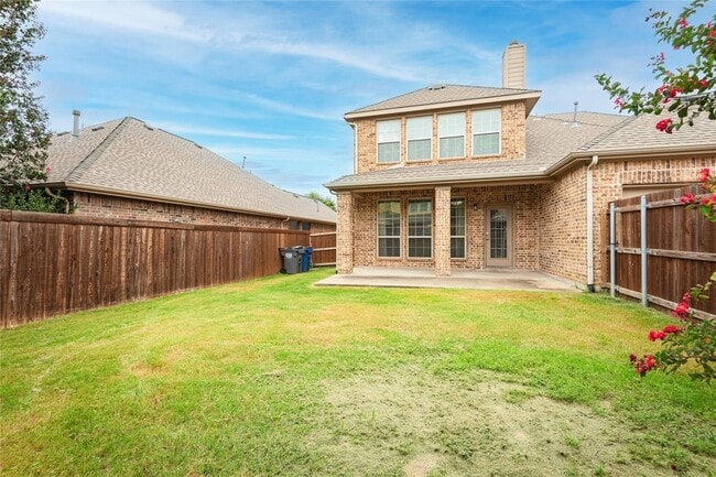 Building Photo - 2613 Patriot Dr