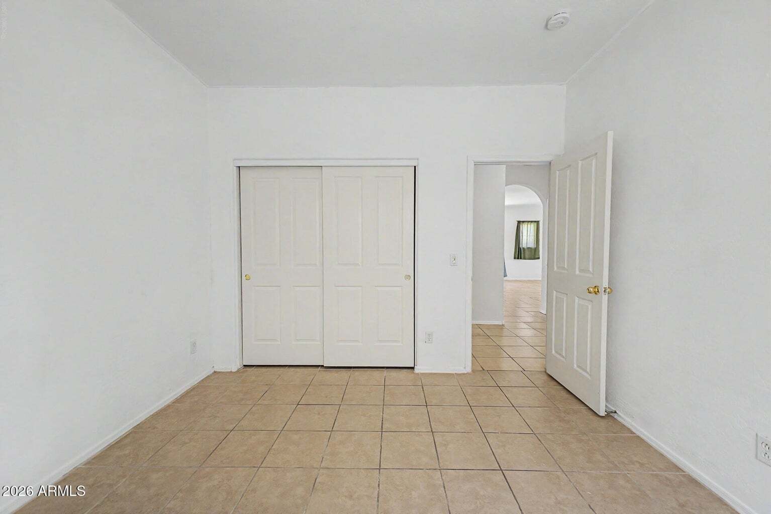 Building Photo - 13271 W Clarendon Ave