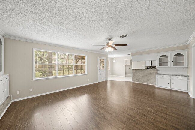 Building Photo - 1123 Marne Ln