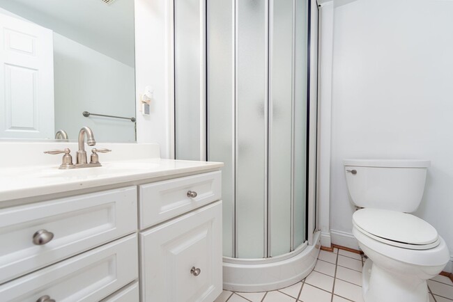 Building Photo - 3-Bedroom Home with Finished Basement in P...