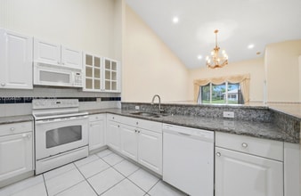 Building Photo - 2513 Coral Trace Pl