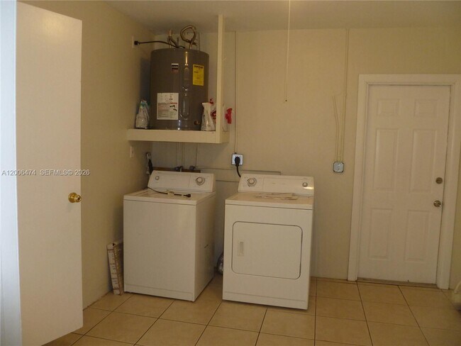 Building Photo - 6580 Grant St