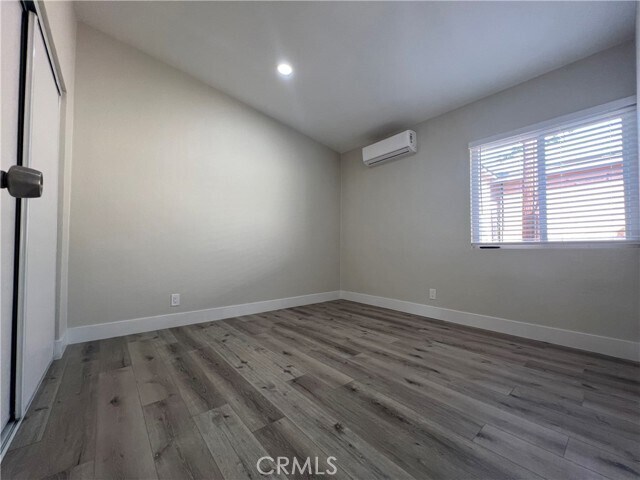 Building Photo - 1517 S Diamond St