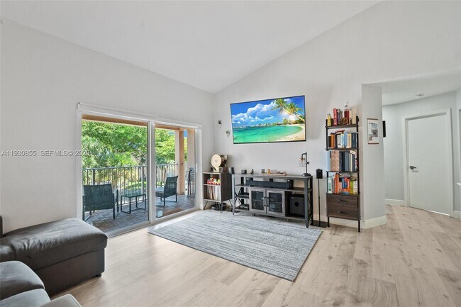 Building Photo - 15770 SW 104th Terrace