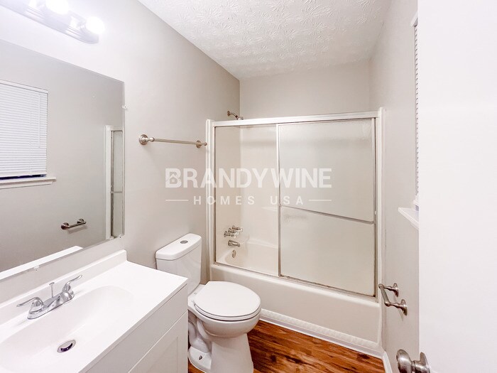 Building Photo - 5063 Springtree Ct