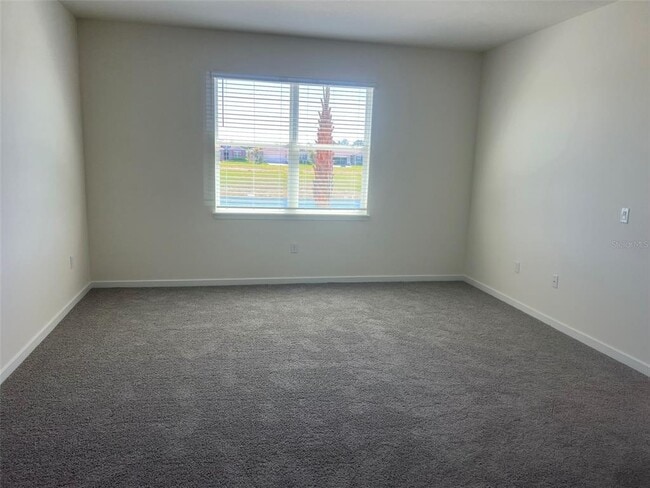 Building Photo - 318 Bracer Wy