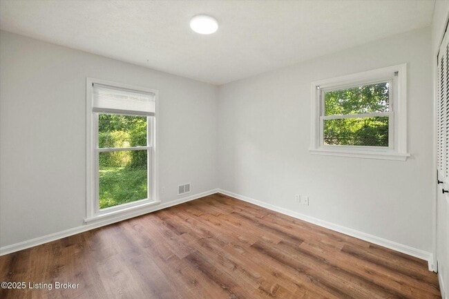 Building Photo - 2702 Ballad Blvd